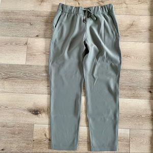 lululemon on the fly pant (grey, 6)